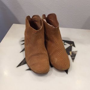 Hudson Ankle booties